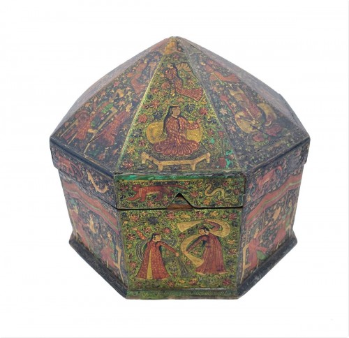 Objets de Curiosité  - Coffret Qajar en papier mâché 19e siècle