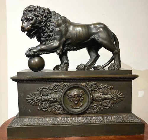 19th century - Pair of patinated bronze lions - Italy 1800