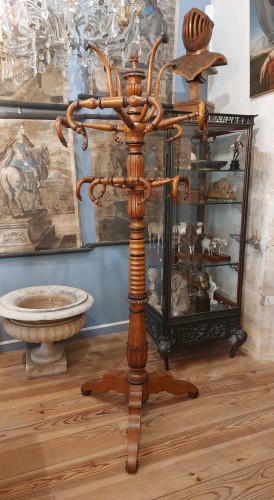 Porte-manteaux en chêne, Italie 19e siècle - Objet de décoration Style 