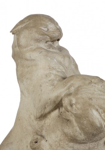 Combat de Pumas, Pierre sculptée vers 1900-1920 - Galerie PLA