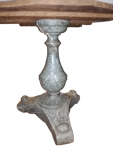 Pedestal marble table, France 1830 - Furniture Style 