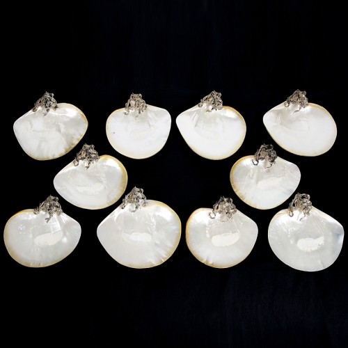 Set of 10 silver-mounted mother-of-pearl plates, 20th century - 