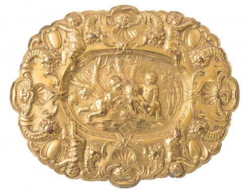 Plat de quête en cuivre doré, Italie 1750