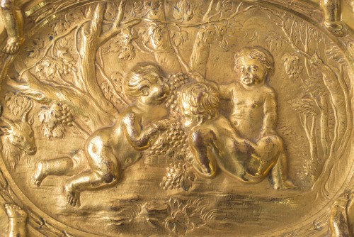 Art sacré, objets religieux  - Plat de quête en cuivre doré, Italie 1750