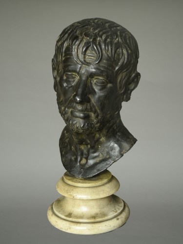 Sculpture Sculpture en Bronze - Buste bronze de l'Empereur Hadrien Italie 1er moitié 19e siècle
