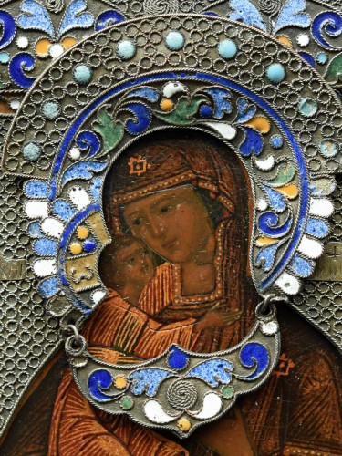 Icône Feodorowskaja Moscou vers 1800 avec un riza et zatka emaillé - Art sacré, objets religieux Style Empire
