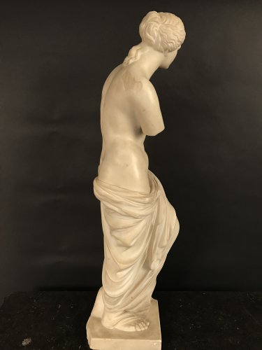 Sculpture Sculpture en Marbre - Vénus de Milo en marbre, Italie milieu du XIXe siècle