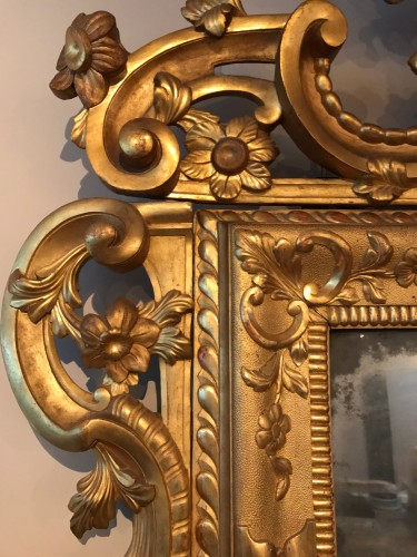 Miroirs, Trumeaux  - Paire de miroirs en bois doré, Italie XVIIIe siècle