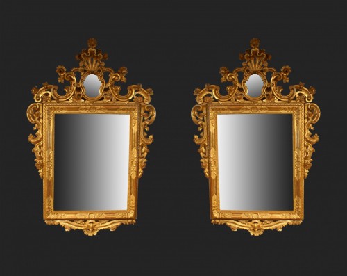 Paire de miroirs en bois doré, Italie XVIIIe siècle - Louis XV