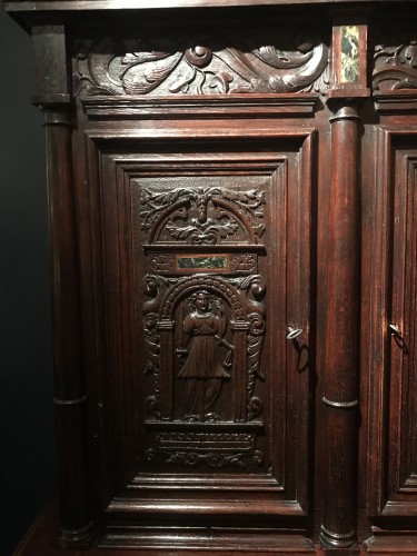 Mobilier Cabinet & Coffre - Crédence en chêne, France seconde Renaissance (1540-1564)