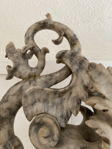 Pair of ewers in alabaster - 