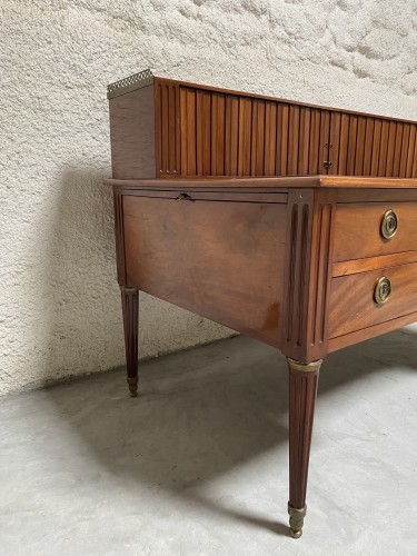 Bureau à gradin en acajou vers 1780 - Jean-François Regis