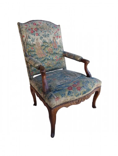 Fauteuil Régence, tapisserie d’époque au gros et petit point