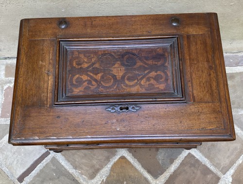 Furniture  - German chest, 17th century 