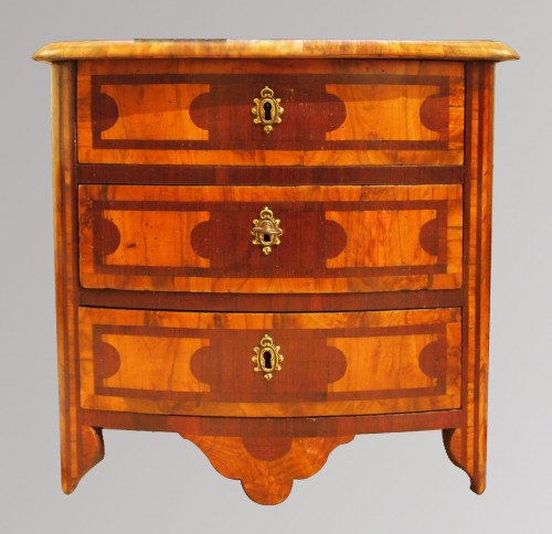 Commode d'enfant Louis XIV - Mobilier Style 