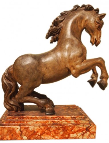 Raiser horse, Pommelé Lacquered Wood, Italy 17th century
