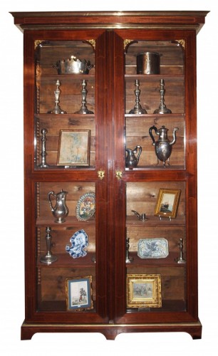 Bookcase, amaranth veneer, Louis XIV period