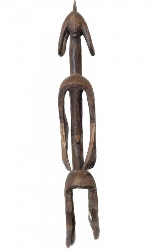 Sculpture féminine aux traits allongés Iagalagana Mumuyé