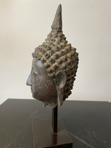 Head of Buddha from the kingdom of Sukhothai  - Asian Works of Art Style 