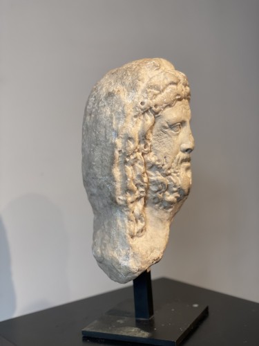Head of a veiled man Roman period - Ancient Art Style 