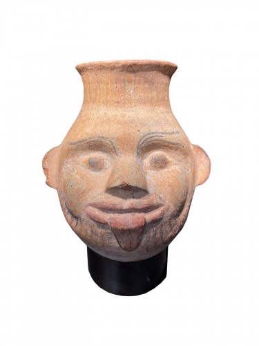 Vase Bes, Egypt, New Kingdom, 1500-1000 BC