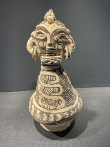 Animal-faced jug - Ancient Art Style 