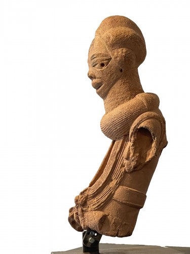 Fragment of a Nok statue