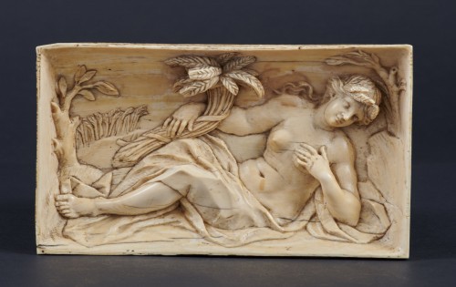Sculpture  - Allégorie de l'été en ivoire, Flandres milieu du XVIIe, suiveur de Francis van Bossuit