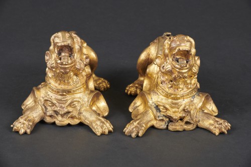 Paire de lions de cabinet en bronze doré - Venise fin XVIe siècle - Renaissance