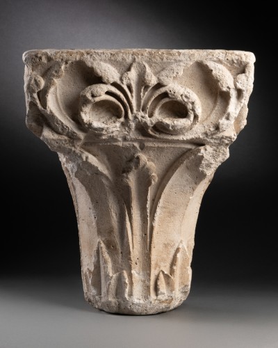 Chapiteau en plâtre du XIXe siècle - Objet de décoration Style Louis-Philippe