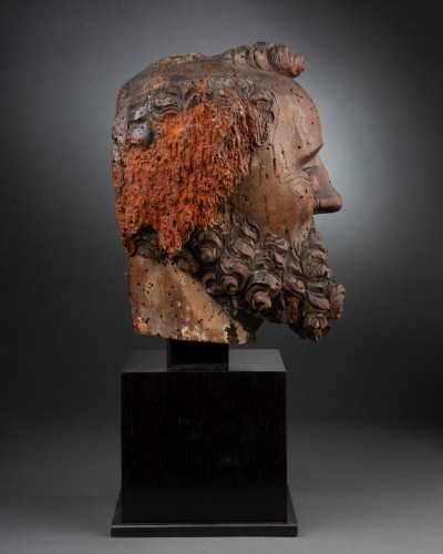 Tête de saint Pierre - Bois polychrome, Rhin Supérieur début du XVIe siècle - Galerie Sismann