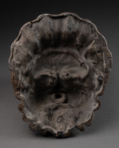 fountain spout in painted lead from the Louis XIV period - Sculpture Style Louis XIV