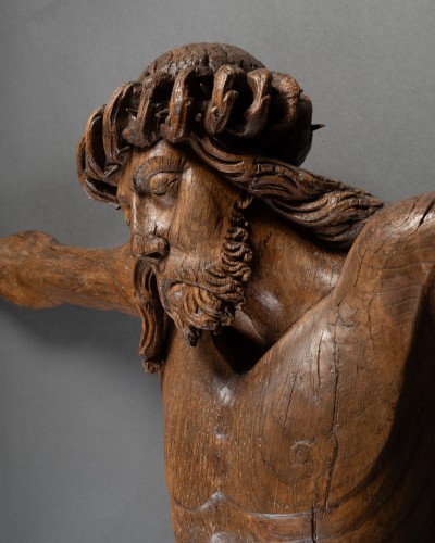 Sculpture  - Christ On The Cross, Made Of Oak, Flanders early 16th Century