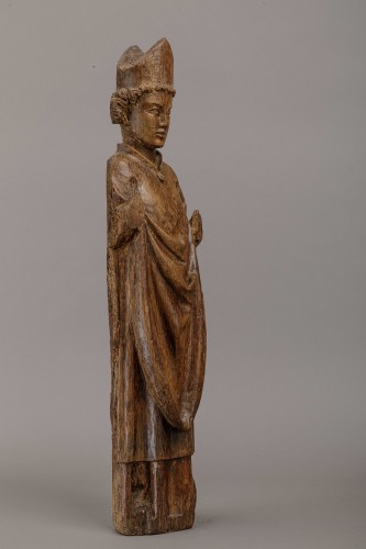 XIe au XVe siècle - Saint évêque en chêne - Nord de la France, première moitié du XIVe siècle