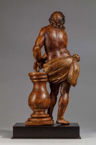 Christ à la colonne en bois fruitier - Flandres, XVIIe siècle - Galerie Sismann