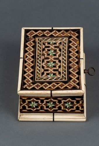 Inlaid casket - Northern Italy, Mid. 15th century  - Objects of Vertu Style Middle age