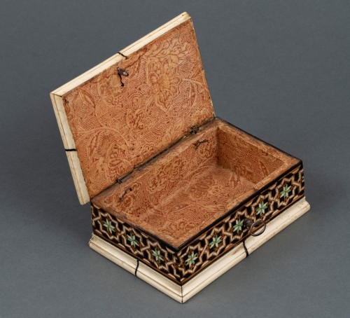 11th to 15th century - Inlaid casket - Northern Italy, Mid. 15th century 