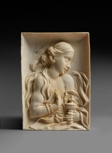 Circle of Ambrosius Galle, Mary Magdalene, ivory, Flanders, Early 18th c. - Sculpture Style Louis XV