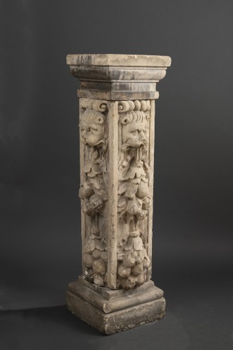 Pilier décoratif aux têtes de lions - Bourgogne, Milieu du XVIe siècle - 