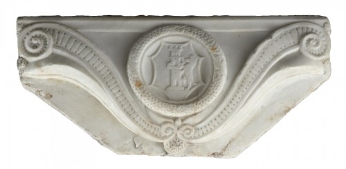 Renaissance decorative element in marble - Italy, 15th century