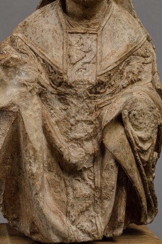 Buste de saint Évêque en pierre Polychrome - Picardie, Région d'Amiens XVe siècle - Moyen Âge