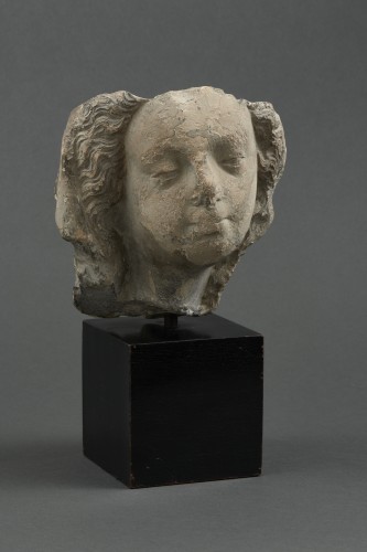 Sculpture  - Head of the Virgin in Limestone - Île-de-France End of the 14th century 
