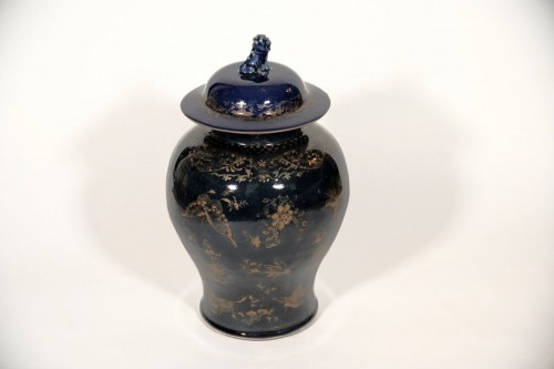 Antiquités - Paire de potiches bleu poudré d'or Kangxi