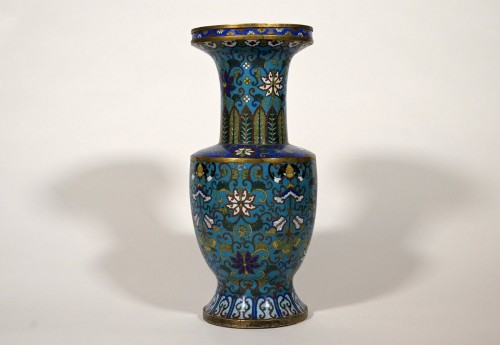Paire de vases en bronze cloisonné 19e siècle montés en lampes - 