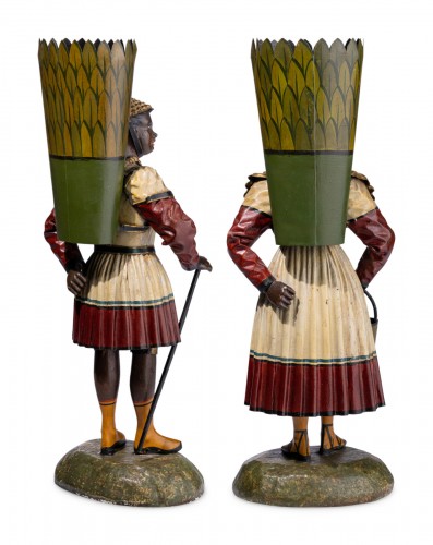 Objets de Curiosité  - Paire de personnages en tôle peinte