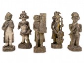 Ensemble de cinq statues de musiciens en pierre