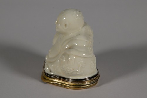 Objects of Vertu  - A french Saint Cloud porcelain mounted snuffbox