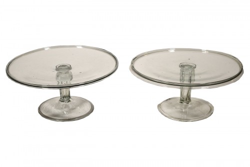 A pair of glass trays or gueridons