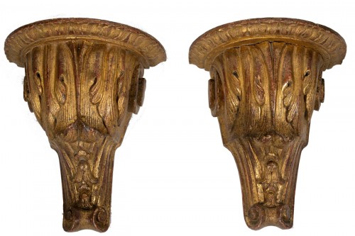 A pair of Italian gilt wood wall brackets