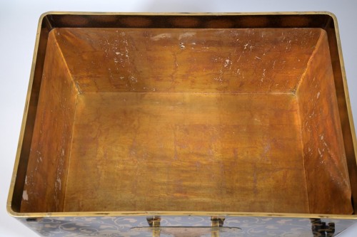 Asian Works of Art  - A Japanese late Edo lacquer coffer
